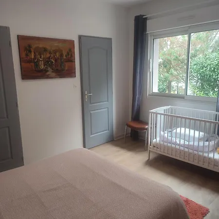 Charmante Maison Pres Du Futuroscope Vakantiehuis *